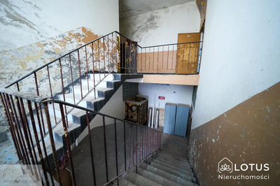 Obiekt inwestycyjny 895m²– magazyn/kwatery - 5