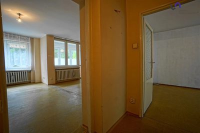 CHORZÓW. MOŻLIWOŚĆ 3 POKOI - 4