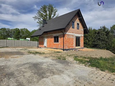 NOWY DOM Z POTENCJAŁEM NA DUŻEJ DZIAŁCE! - 3