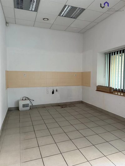 LOKAL USŁUGOWY W SERCU WISŁY PONAD 130 M2 - 3