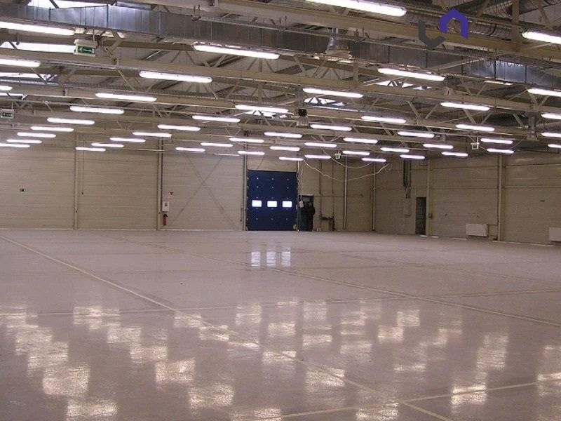 Przedstawiam do wynajęcia halę o powierzchni 1500m2 wraz z towarzyszącą powierzchnią biurowo-socjalną - dd_746e3084_lw_VTS-HW-6670_1.jpg