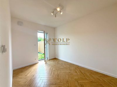 NOWOCZESNY I KOMFORTOWY APARTAMENT Z OGRÓDKIEM - 2