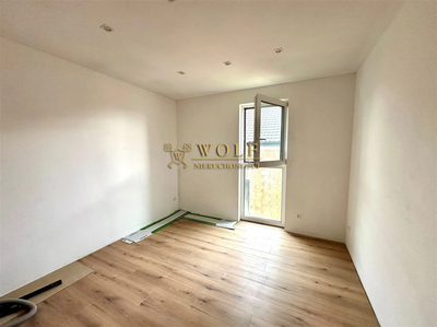 NOWOCZESNY APARTAMENT Z MIEJSCEM PARKINGOWYM W TARNOWSKICH GÓRACH - 4