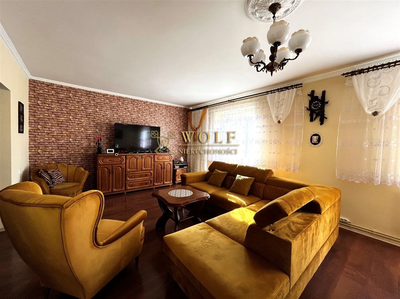 DOM DWURODZINNY W WYMYSŁOWIE