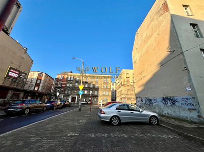 Plac Targowy z prywatnym parkingiem w Bytomiu - 4