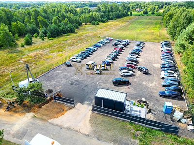 Teren inwestycyjny-parking samochodowy