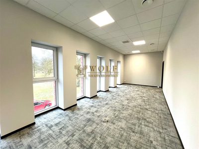 LOKAL BIUROWO- USŁUGOWY W ŚWIERKLAŃCU - 2