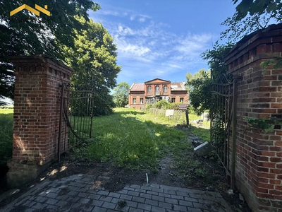 Dom z charakterem i dużą działką - 2