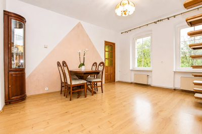 sprzedaż|dwupoziomowe|4pok|blisko PKiW