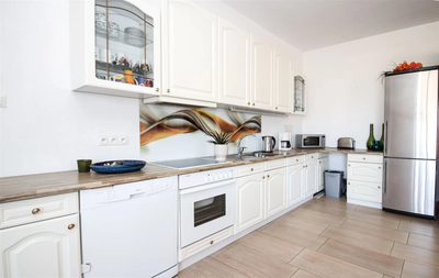 Wyjątkowy dom nad jeziorem Wicko | Pomost | Duża działka 5658 m² | Jezierzany - 4