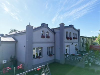 gotowy biznes-sala i mieszkanie/pow. użyt. 442 m2