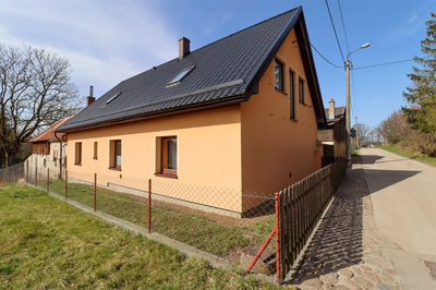 działka 9000m2 |dom wolnostojący z poddaszem| - 2