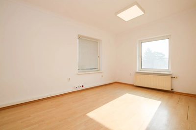 Na wynajem|lokal usługowy, pom. biurowe| 74m2 - 4