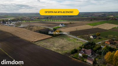Działka budowlana / 65 ar / MPZP / media