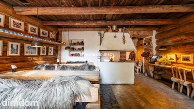 Lokal w centrum miasta z działającą restauracją - 4