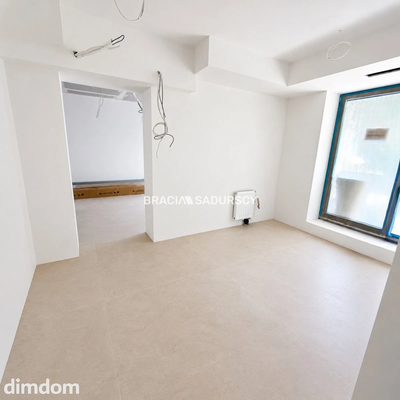 Prestiżowe miesjce dla Twojego biznesu | 289m2 - 4