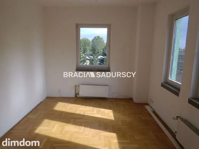 *Zdjęcia należą do właściciela oferty. - 3
