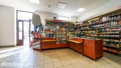 Lokal frontowy do wynajęcia. Dowolna działalność. - 3