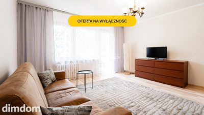 ul.Powstańców – 2 pokoje, osobna kuchnia, balkon