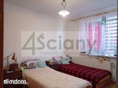 Do sprzedania mieszkanie, o powierzchni 49 m2, ulokowane na parterze w bloku 6 piętrowym na Bemowie przy ulicy Powstańców Śląskich. Mieszkanie składa się z dwóch widnych pokoi, wyposażonej kuchni i d… - 4