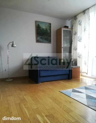 Oferujemy na sprzedaż wyjątkową kawalerkę, znajdującą się przy ul. Saskiej. To piękne, słoneczne mieszkanie zapewni Ci komfort i przytulną atmosferę, idealną do codziennego życia. - 4