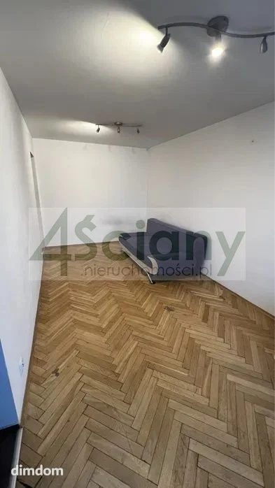 Mieszkanie jednopokojowe  na 9 ostatnim piętrze . - 5