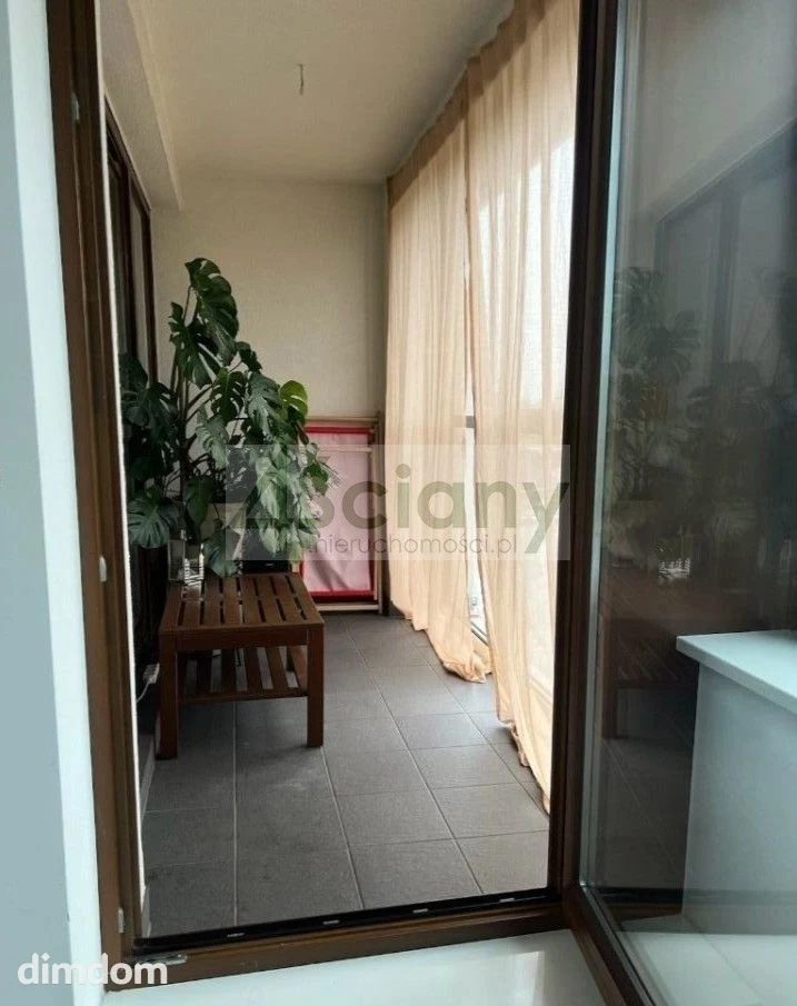 Mieszkanie 3-pokojowe o powierzchni 61 m, 5 piętro w 11-piętrowym apartamentowcu z windą z 2012 roku. - 101020703.jpg