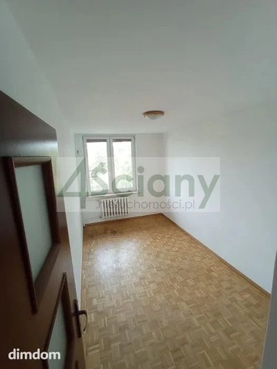 Powierzchnia mieszkania 54.5m2 , 4 pokojowe , na 4 ostatnim piętrze. - 4