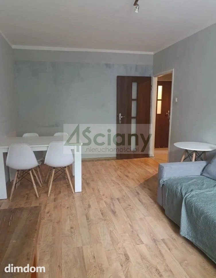 Mieszkanie 48m² znajduje się na parterze w 4 piętrowym bloku . - 113206023.jpg