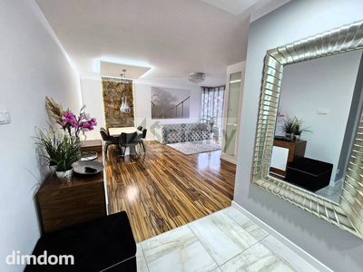 Mieszkanie 4-pokojowe o powierzchni 90 m, 2 piętro w 8-piętrowym apartamentowcu z windą z 2013 roku.
