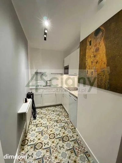 Mieszkanie  29 m² na parterze (z prywatnym małym ogródkiem).