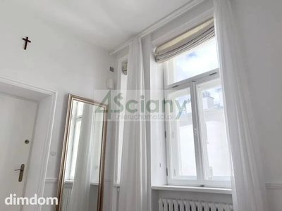 Do sprzedania mieszkanie, zlokalizowane w pięknej, odrestaurowanej kamienicy z windą z 1912 roku, położonej przy ul. Bagatela, w pobliżu Placu Unii Lubelskiej. - 3