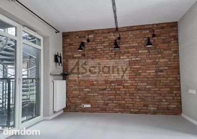 Dwupoziomowe czteropokojowe mieszkanie 93m na 2 ostatnim piętrze w budynku z windą. - 3