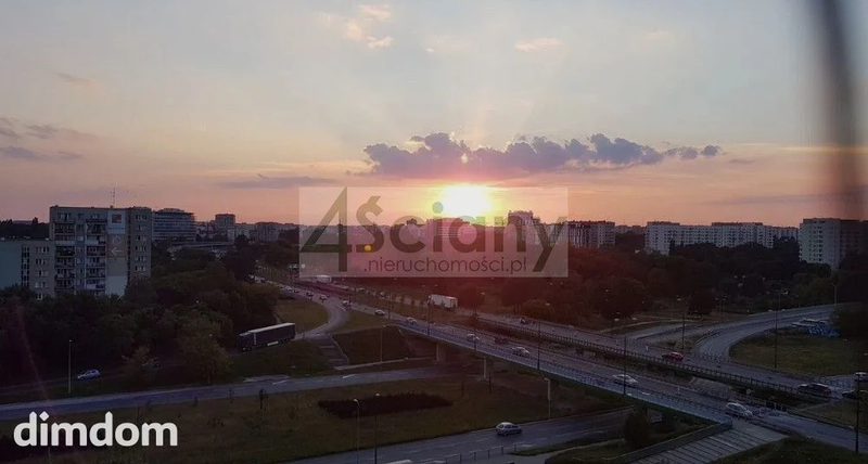 Na sprzedaż funkcjonalne, jasne mieszkanie o powierzchni 68 m², położone na 9. piętrze w budynku przy ul. Koncertowej, tuż obok stacji metra Ursynów. - 108905883.jpg