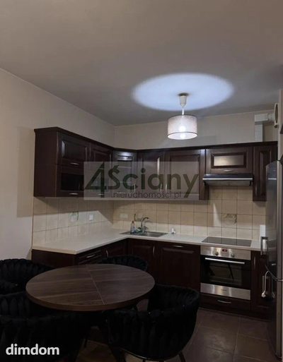 2-pokojowe mieszkanie 38,58 m² położone w budynku z 2013 roku, w niskiej zabudowie (3 piętra) z windą. - 4