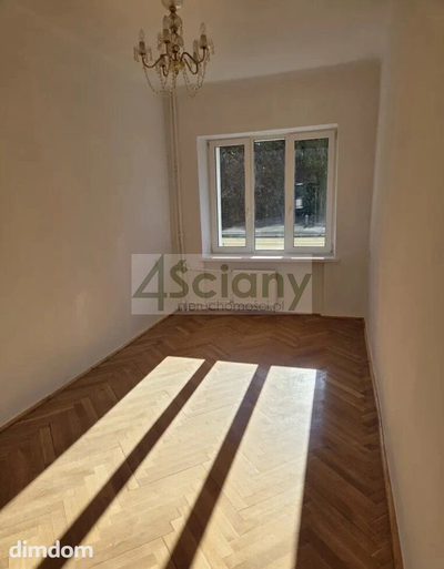 Mieszkanie 50 m znajduje się na 1 piętrze w 3 piętrowym budynku . - 4