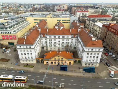 Mieszkanie w zabytkowej kamienicy tuż przy metrze! - 3