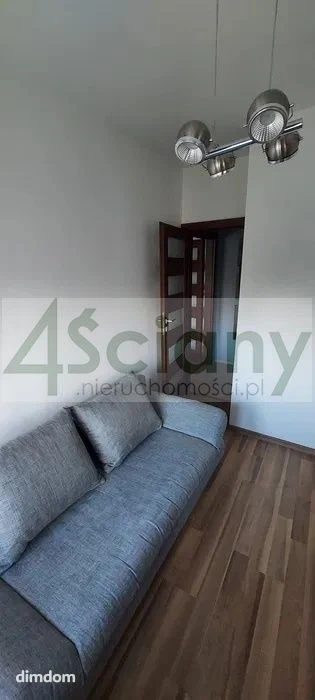 Dwupokojowe mieszkanie 38m2 znajdujące się na ostatnim 3 piętrze w bloku z lay 60-ych. - 5