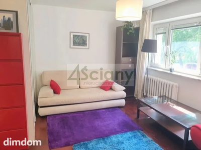 Kawalerka 28m2 znajduje się na 1 piętrze w bloku z 1972 roku . - 5