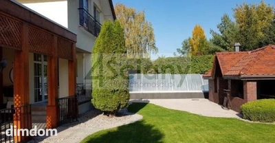 Dom o całkowitej powierzchni użytkowej 320 m2. - 2
