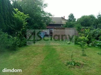Do sprzedania połowa domu (parter) 84 m2 z oddzielnym wejściem i oddzielną księgą wieczystą.