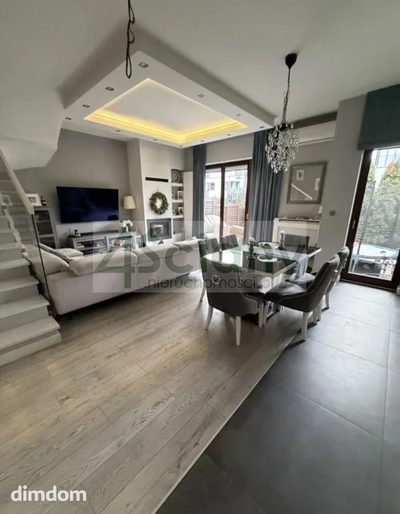 Nowoczesny dom szeregowy z ogrodem 750 m²