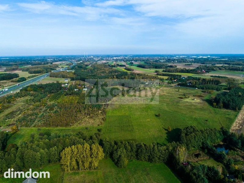 Działka inwestycyjna 35000  m2 przy trasie S 8 w pobliżu Mc Donald, 500 m do południowego wiaduktu - zjazdu z trasy S8 , 5 km w lini prostej do aquaparku Suntago. W okolicy jest planowana duża obwodn… - 80553745.jpg