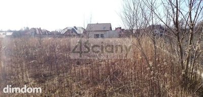 Do sprzedania działka inwestycyjna o powierzchni 7424 m2, położona w Aleksandrowie z wydanym prawomocnym pozwoleniem na budowę zespołu 12 budynków mieszkalnych z możliwością wydzielenia DWUDZIESTU ni… - 5