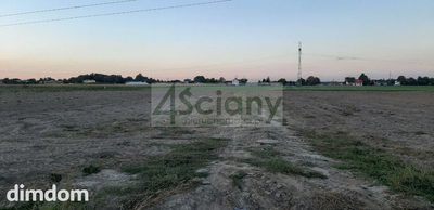 Duża działka na przyszłą inwestycję