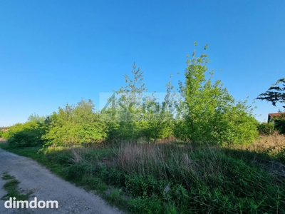 Działka budowlana o powierzchni 1477 m². - 2