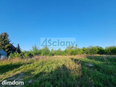Działka budowlana o powierzchni 1477 m². - 3