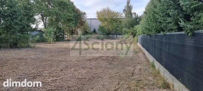 Działka o powierzchni 1046 m², położona w cichej i spokojnej okolicy w Nowym Dworze Mazowieckim . - 104638483.jpg