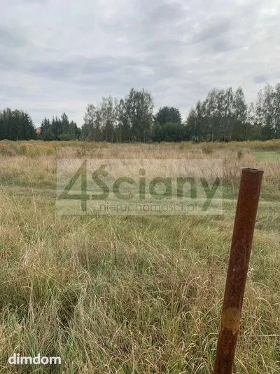 Do sprzedania działka budowlana o powierzchni 1764 m2 w miejscowości Kozery pod Grodziskiem Mazowieckim. Działka płaska o kształcie zbliżonym do prostokąta o wymiarach 35 x 42 m + kawałek tworzący do… - 3