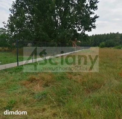 Do sprzedania działka budowlana o powierzchni 1500 m2 w Kozerkach koło Grodziska Maz.